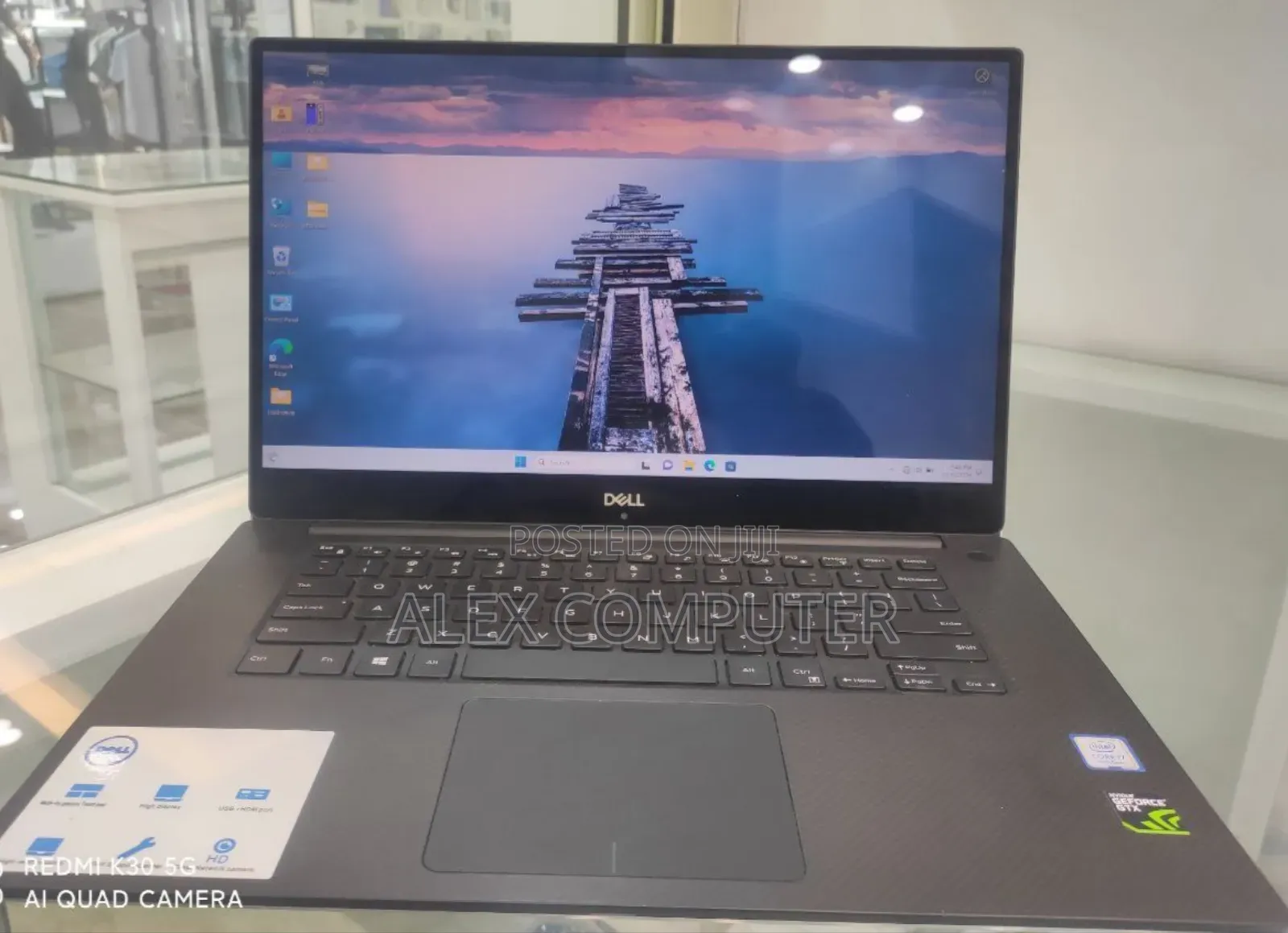 New Laptop Dell XPS 15 16GB Intel Core I7 SSD 512GB
