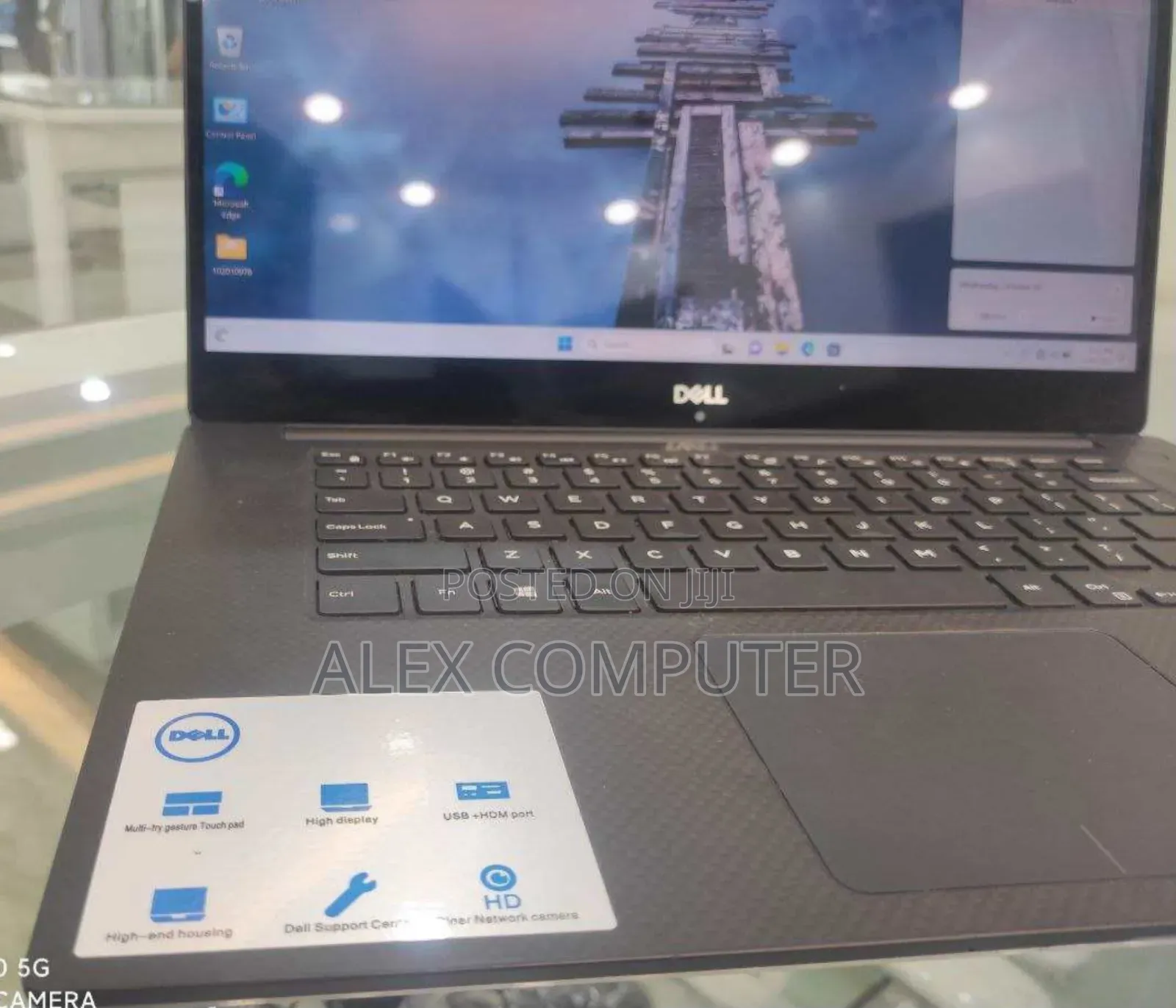 New Laptop Dell XPS 15 16GB Intel Core I7 SSD 512GB