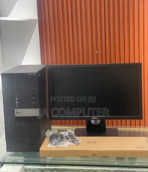 New Desktop Computer Dell Optiplex 3040 4GB Intel Core I5 HDD 500GB