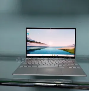 New Laptop HP Envy X360 8GB Intel Core I7 SSD 1T