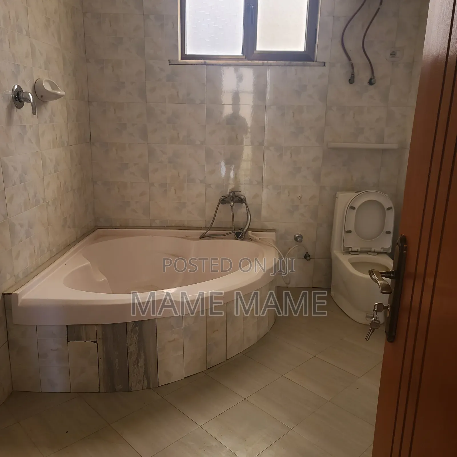 5bdrm House in Addis Abeba, Bole for rent