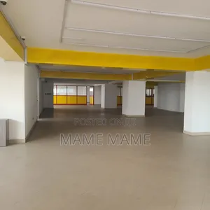 Showroom for Rent