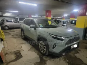 Toyota RAV4 TRD Off Road 2022 Green