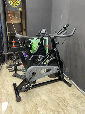 ዘመናዊ የስፖርት ሳይክል Manual Exercise Bike