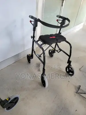 Walker/Walker LIKE NEW Human Care Nexus III Rollator