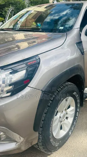 Toyota Hilux 2018 Gray