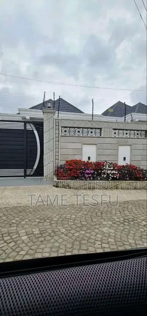 Furnished 4bdrm Villa in Wosene, Yeka for sale
