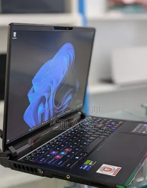 New Laptop MSI 32GB Intel Core I9 SSD 1T