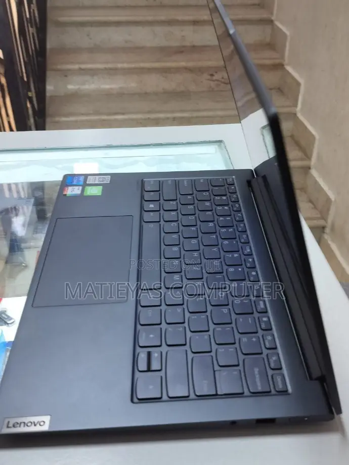 New Laptop Lenovo Yoga 2 16GB Intel Core I7 SSD 512GB
