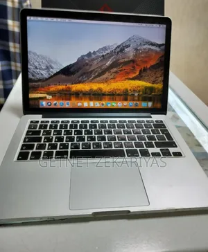 New Laptop Apple MacBook Pro 2015 8GB Intel Core I5 SSD 256GB