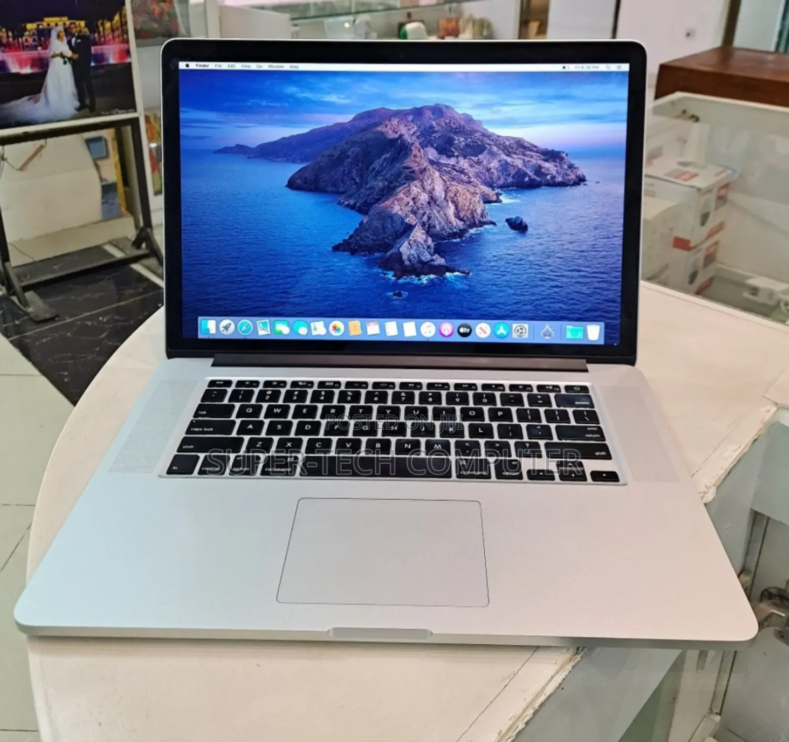 New Laptop Apple MacBook Pro 2013 16GB Intel Core I7 SSD 256GB