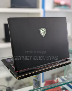 New Laptop MSI Raider GE76 12UGS 32GB Intel Core I9 SSD 1T