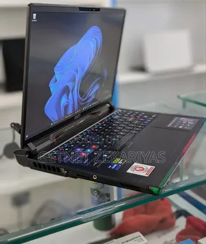 New Laptop MSI Raider GE76 12UGS 32GB Intel Core I9 SSD 1T