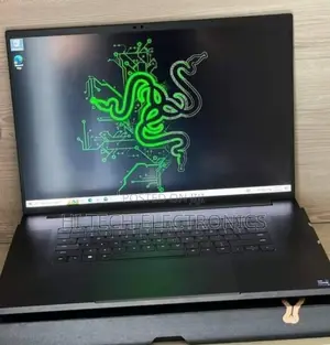 New Laptop Razer Blade 32GB Intel Core I9 SSD 2T