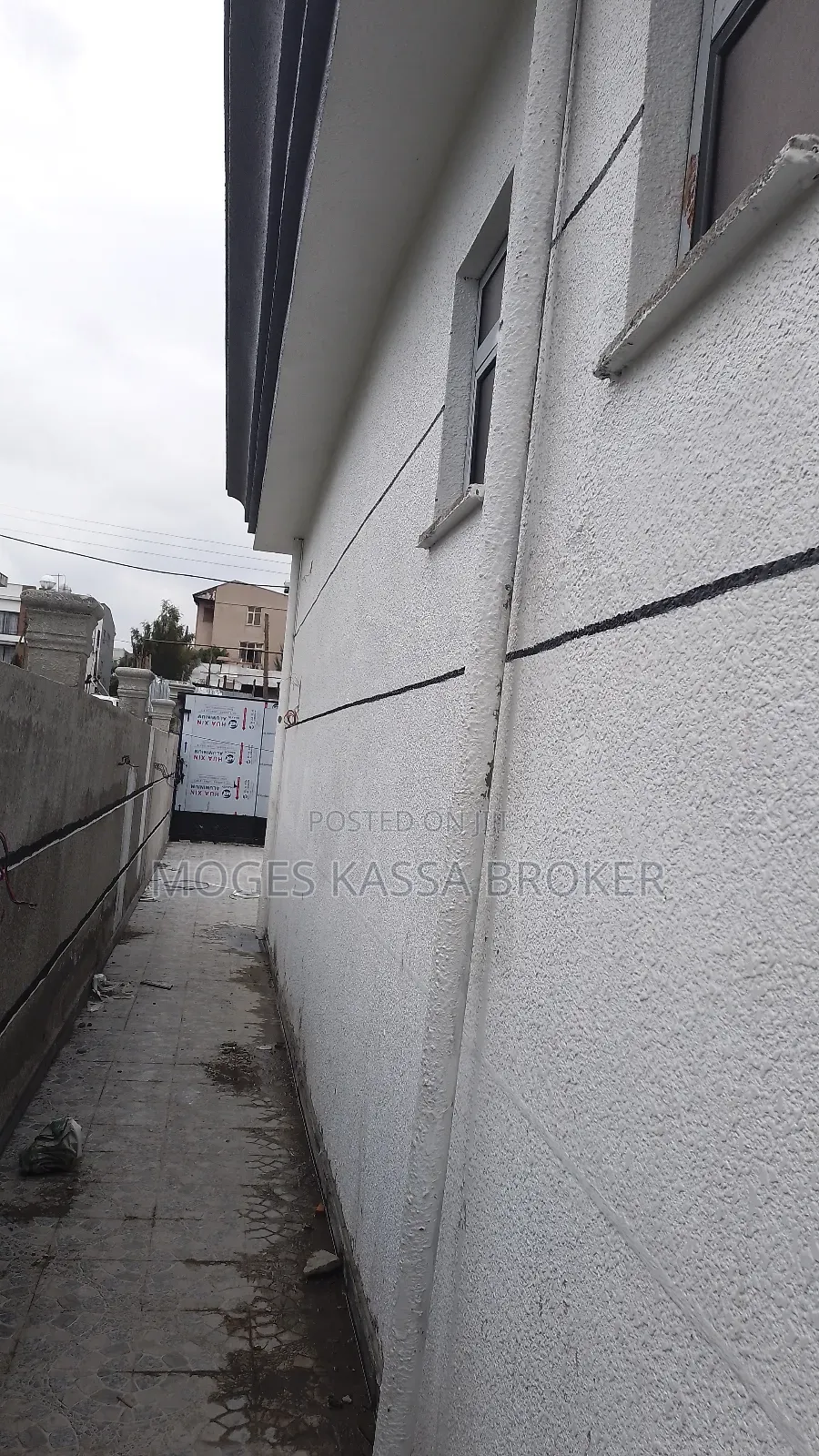 Furnished 3bdrm Villa in ሰሚት ሲኤም ሲ ፍየል ቤት, Yeka for sale