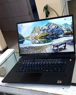 New Laptop Alienware M17x R2 16GB AMD Ryzen 7 SSD 512GB