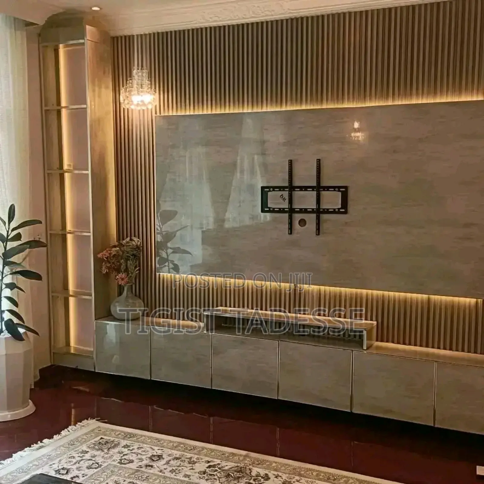 Wall Tv Stand ፅድት ብሎ የተሠራ