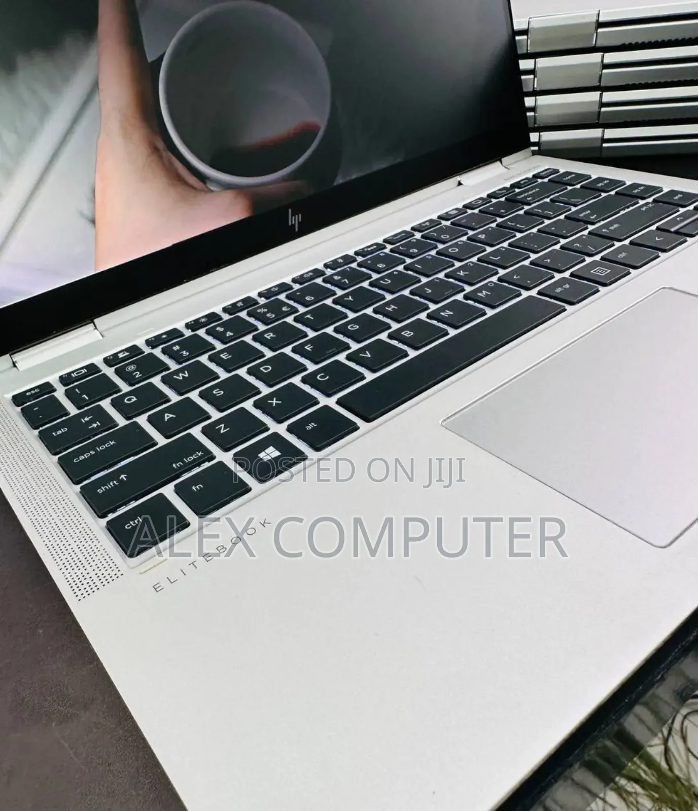 New Laptop HP EliteBook X GB Intel Core I7 SSD 512GB
