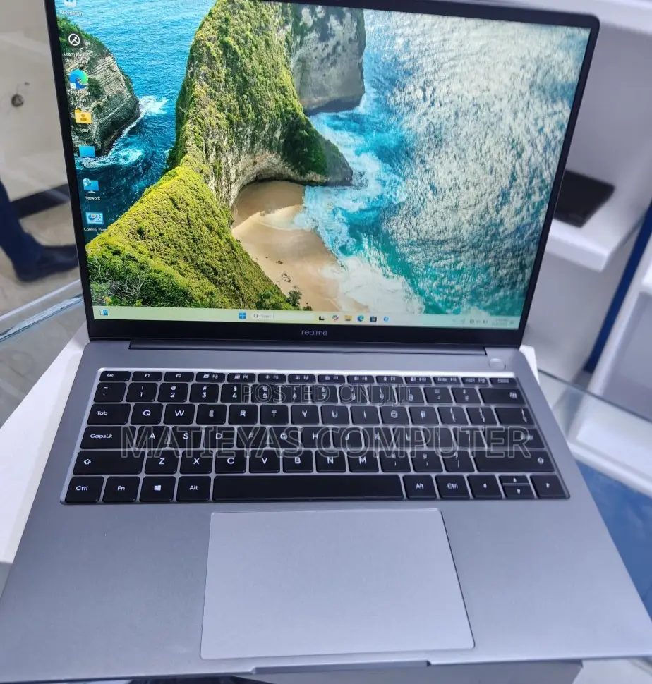 New Laptop 16GB Intel Core I5 SSD 512GB