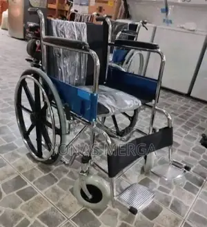 Aluminum Wheelchair፴0wheelchair__armrests and Storage Pocket