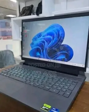 New Laptop Dell G15 5511 16GB Intel Core I7 SSD 512GB