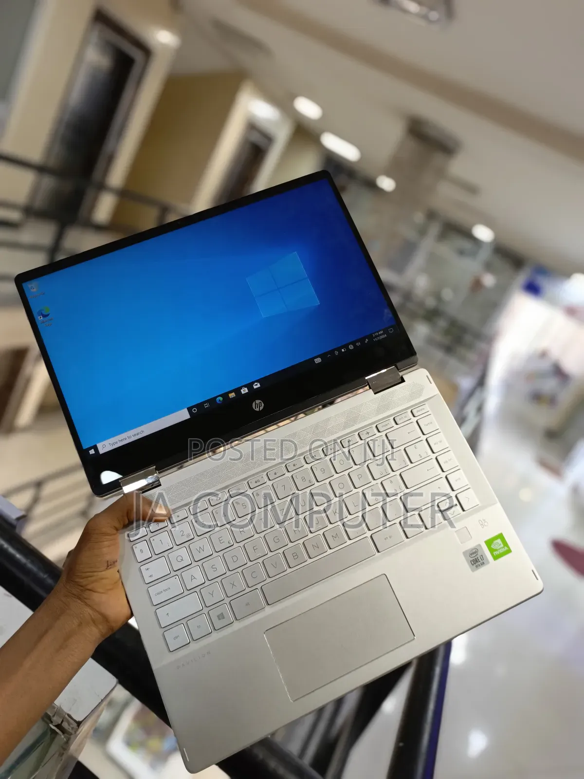 New Laptop HP Pavilion 15 8GB Intel Core I7 SSD 512GB