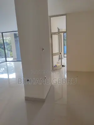 Luxury Apartment Rent for Coffee House