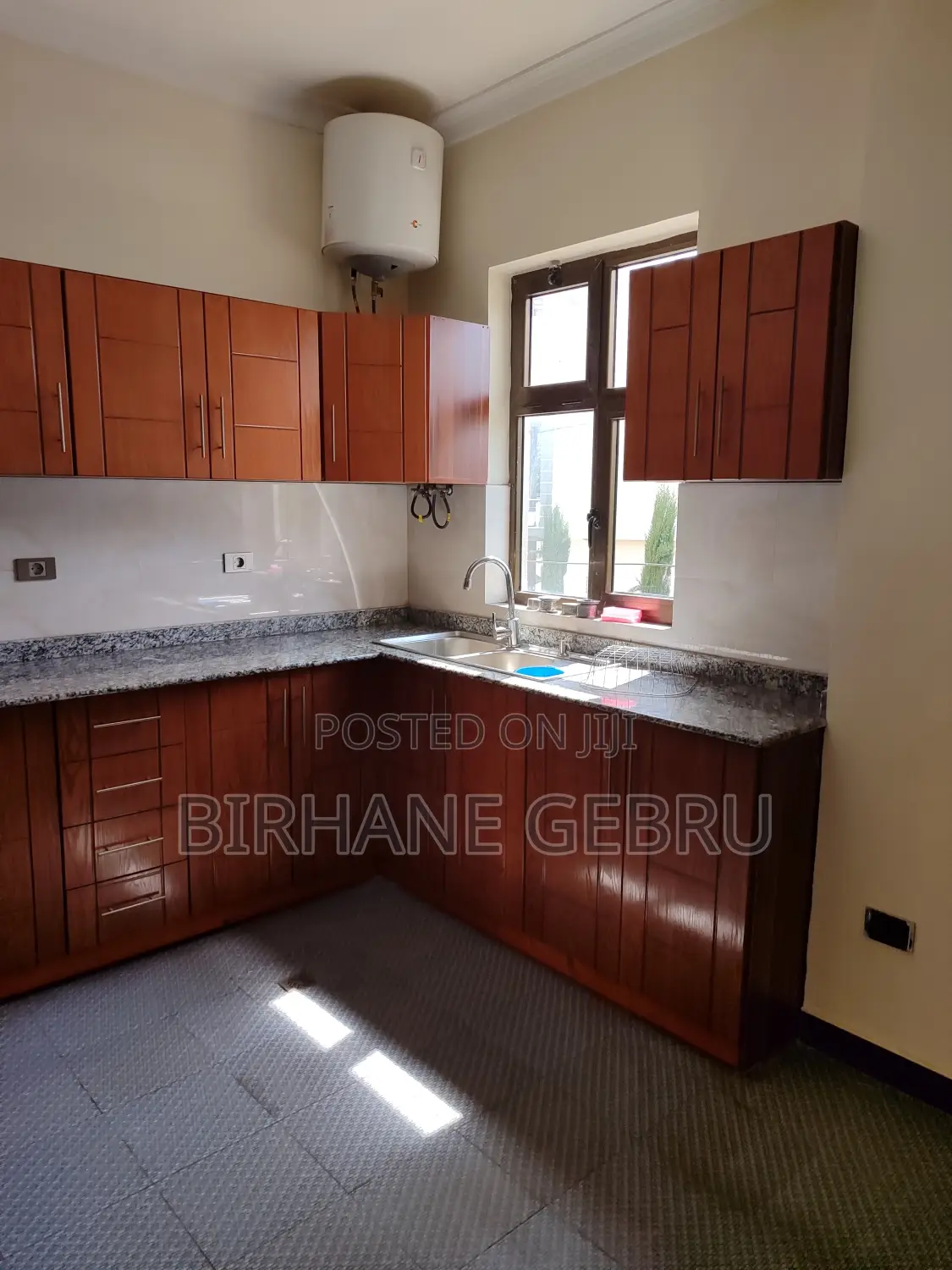 G+4 Deplex Apartiment Rent for Office or Living