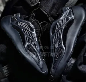 Adidas Yeezy 700 V3 ‘Alvah’ Shoes
