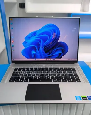 New Laptop Gigabyte AORUS 15G 16GB Intel Core I7 SSD 2T