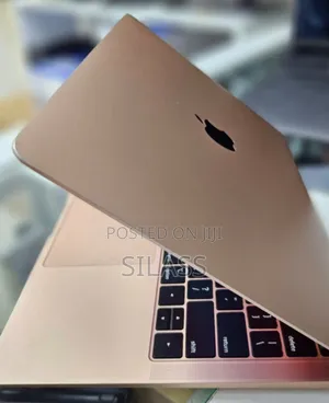 New Laptop Apple MacBook Air 2019 8GB Intel Core I5 SSD 256GB