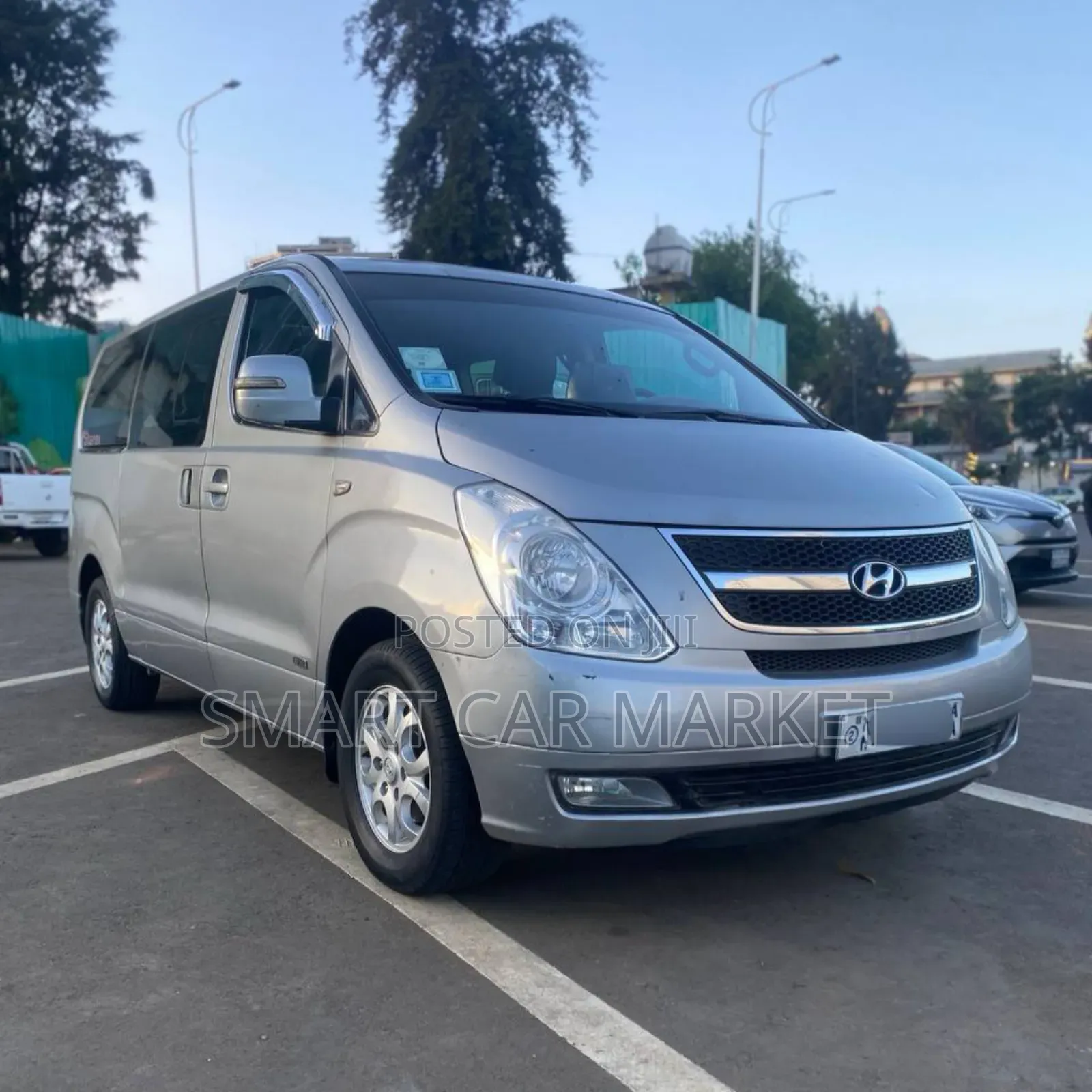 Hyundai Starex 2015 Gray