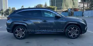 New Hyundai Tucson 2022 Gray