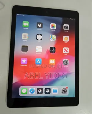 New Apple iPad 10.2 (2019) 64 GB Gray
