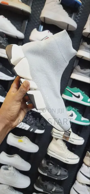 Balenciaga Master Quality Shoes Made in Italy