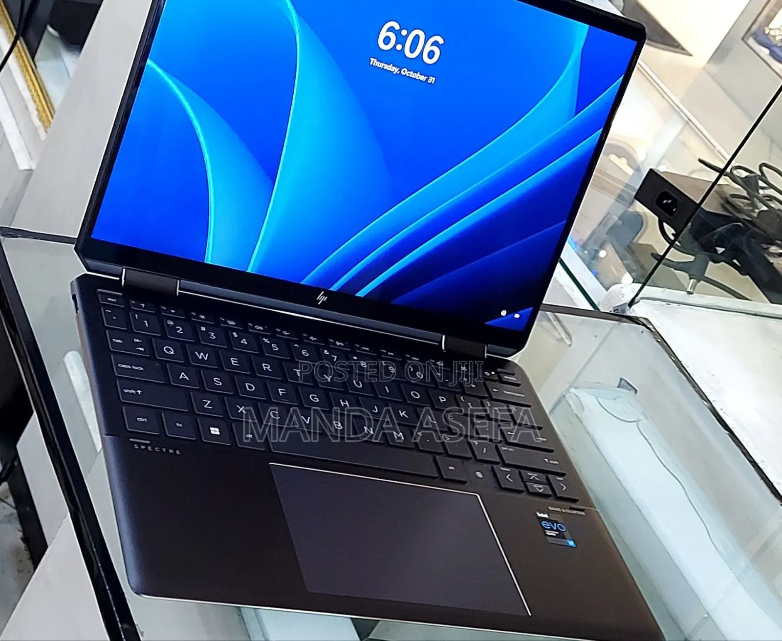 New Laptop HP Spectre 16GB Intel Core I7 SSD 1T