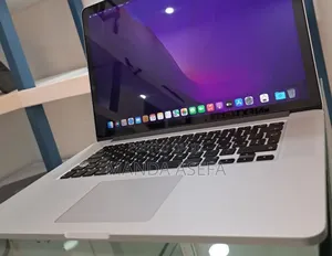 New Laptop Apple MacBook Air 2017 8GB Intel Core I5 SSD 256GB