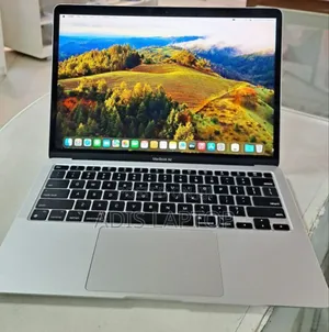 New Laptop Apple MacBook Air 8GB Apple M1 SSD 256GB