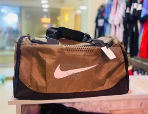 Nike X Gray Spacious Gym Bag