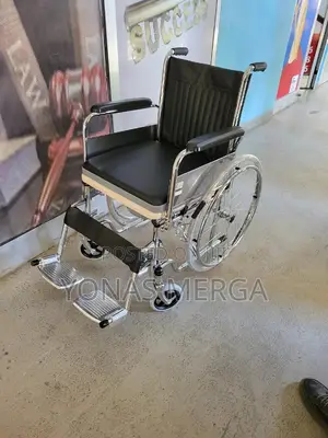 Commode Wheelchair, Arm Rest Decline and Leg Rest Adjustable