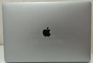 New Laptop Apple MacBook 2017 16GB Intel Core I7 SSD 512GB