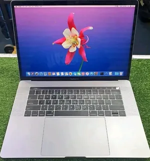 New Laptop Apple MacBook Pro 16GB Intel Core I7 SSD 500GB