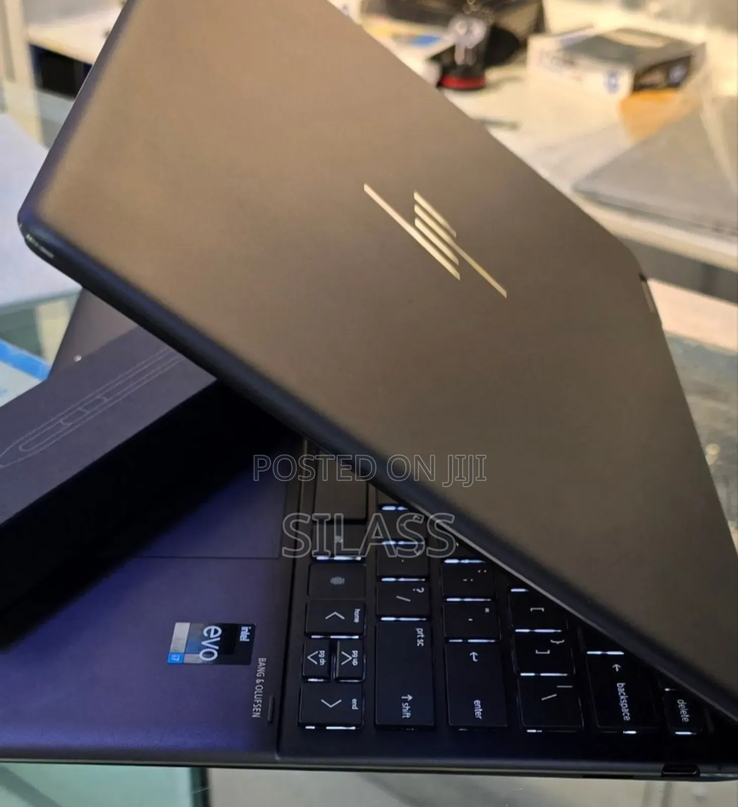 New Laptop HP Spectre 16GB Intel Core I7 SSD 1T