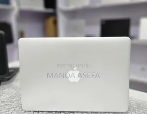 New Laptop Apple MacBook Air 8GB Intel Core I7 SSD 256GB