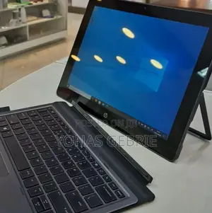 New Laptop HP X2 8GB SSD 128GB
