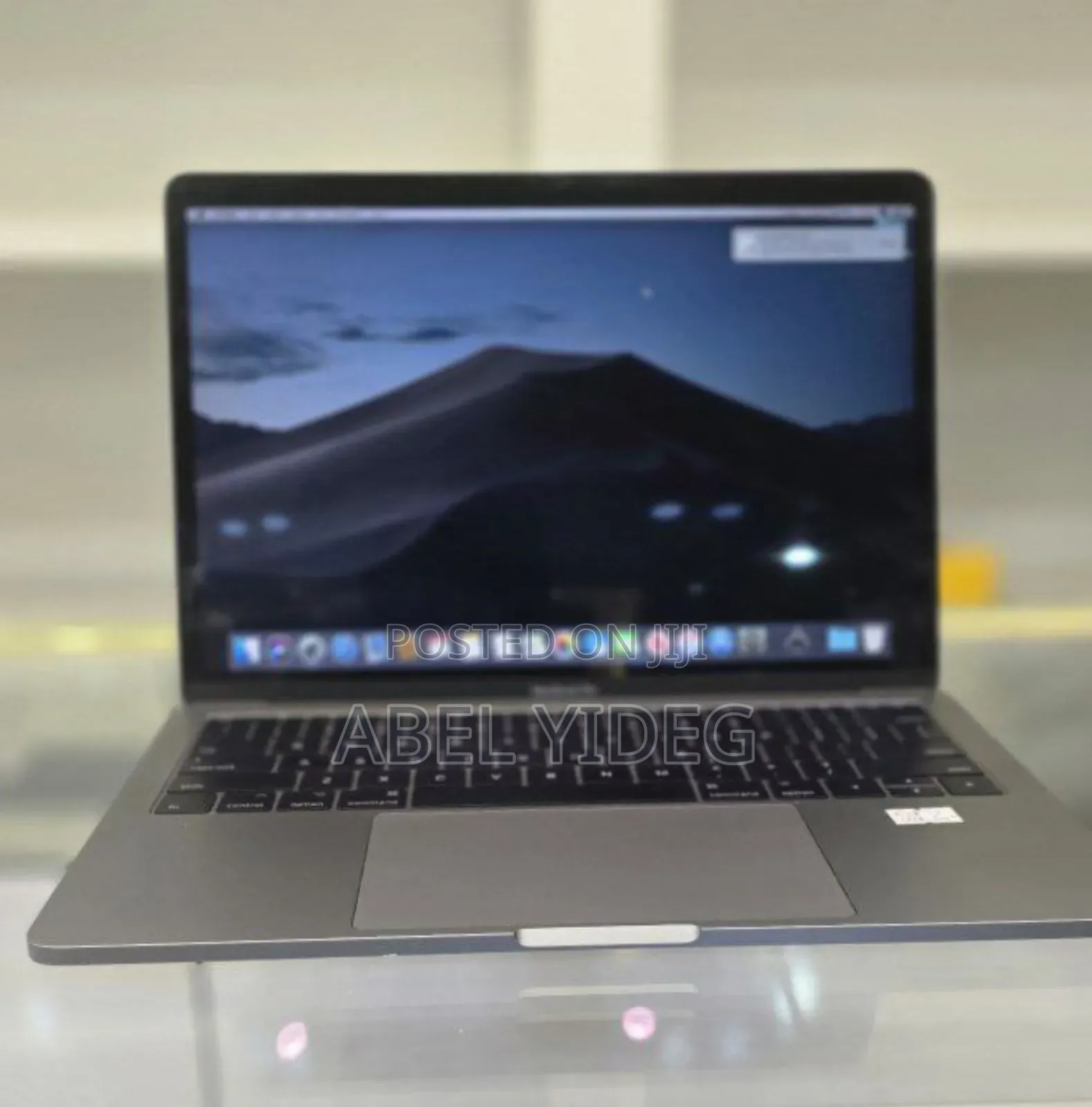 New Laptop Apple MacBook Air 2017 8GB Intel Core I5 SSD 128GB