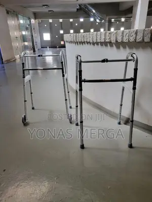 Waker+Walkerquality Aluminium Frame
One Press Central Button