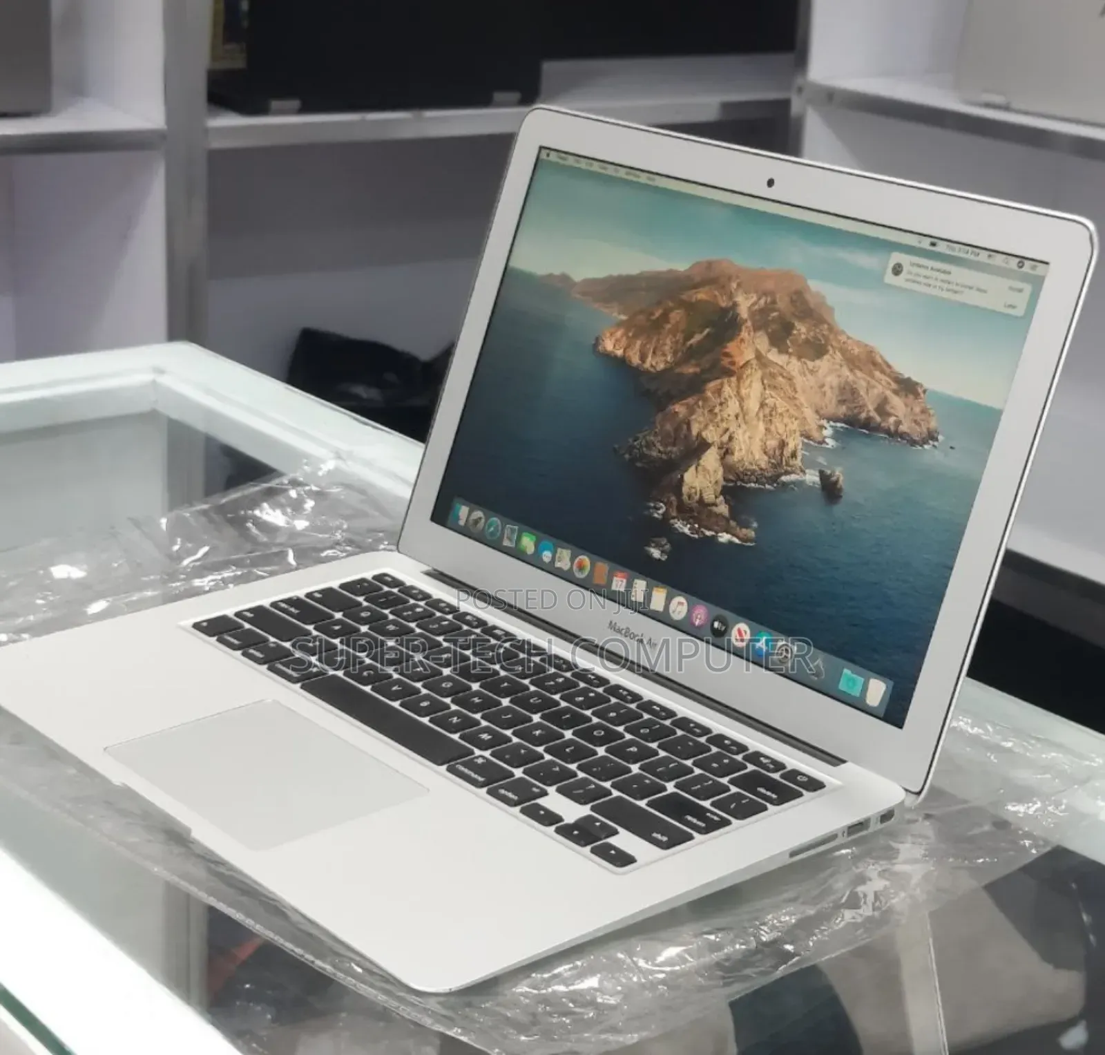 New Laptop Apple MacBook Air 2015 8GB Intel Core I5 SSD 256GB