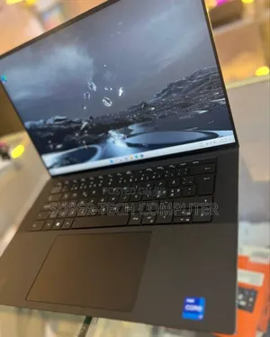 New Laptop Dell XPS 15 16GB Intel Core I7 SSD 512GB