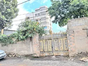 Furnished 2bdrm House in Garaji, Bole for sale